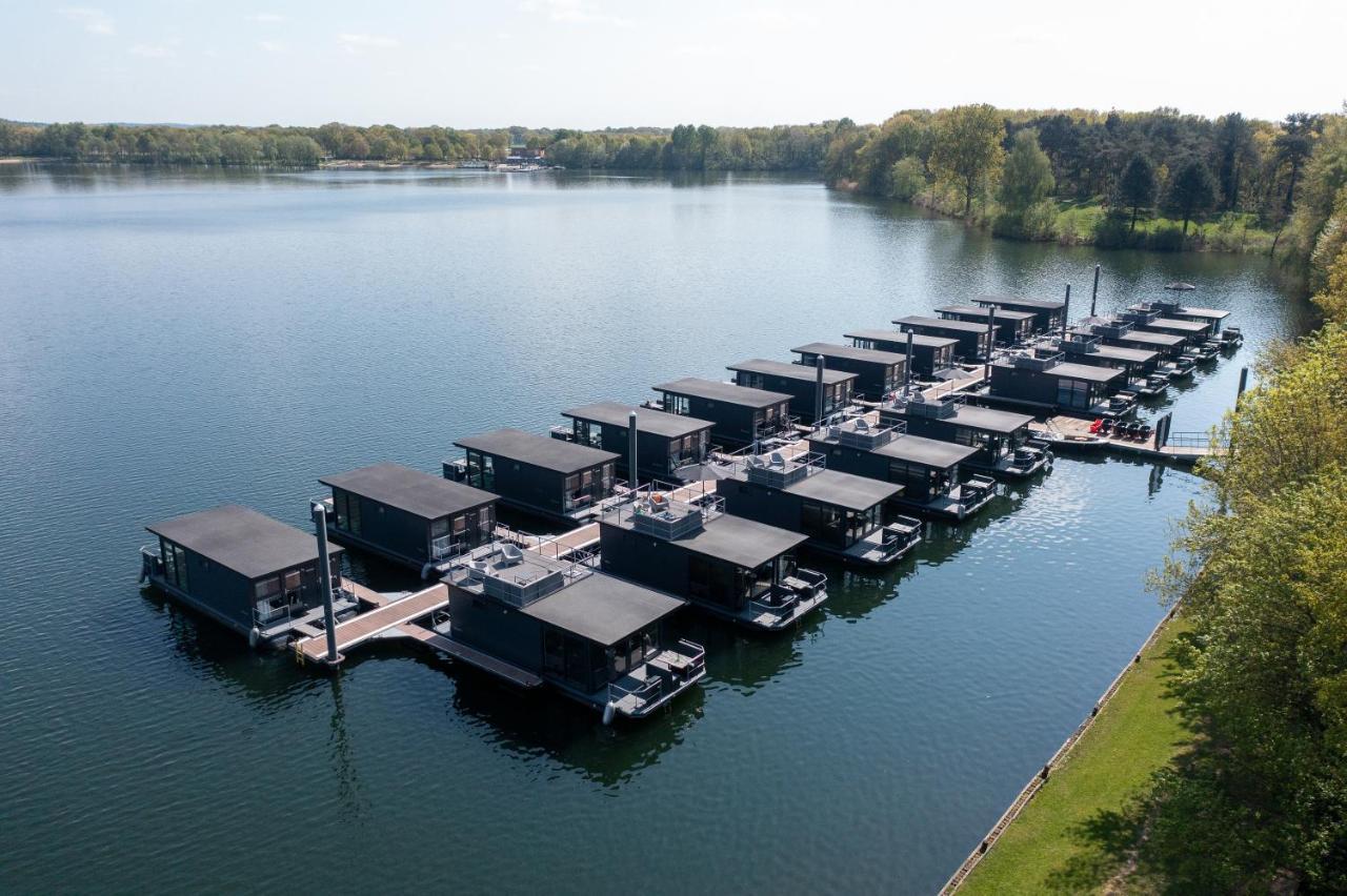 Houseboat Mookerplas Middelaar Buitenkant foto
